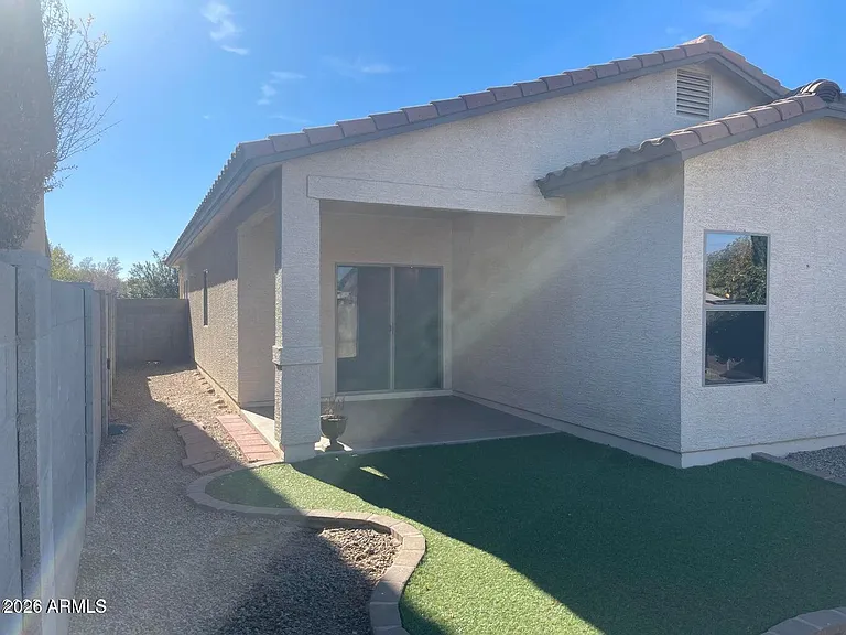232 W Stanley Ave — Photo 17