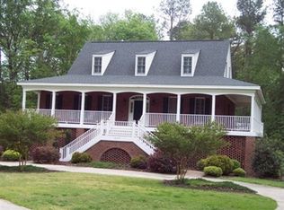 1609 Green Ridge Ln, Rocky Mount, NC 27804
