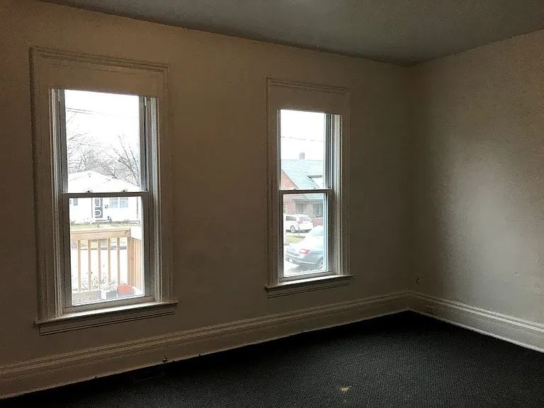 423 Parade St #1 — Photo 3