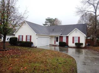 102 Yellowwood Dr, Jacksonville, NC 28546