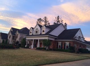 10880 Belle Cour Way, Shreveport, LA 71106