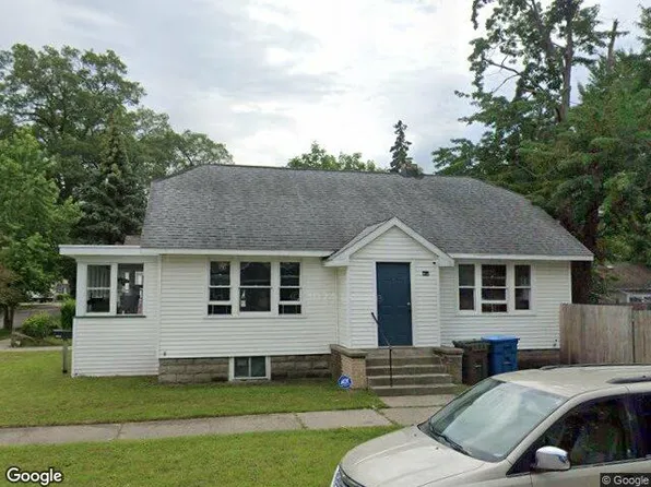 1749 Ray St, Muskegon, MI 49442
