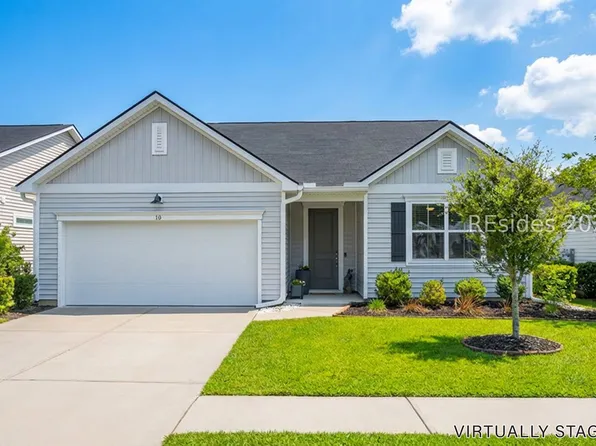 10 Mainland Lakes Dr, Bluffton, SC 29910
