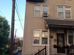 720 N Clewell St, Fountain Hill, PA