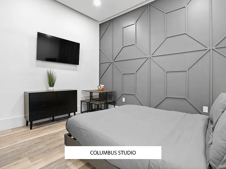 Ybor Luxe Apartments — Photo 5
