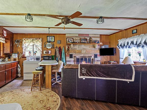 4th image of 297 Egypt Rd