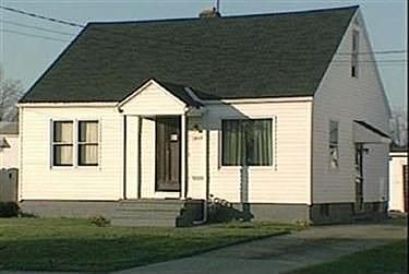 1st image of 1608 W 21st St