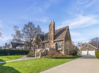 664 Burton Ave, Highland Park, IL 60035