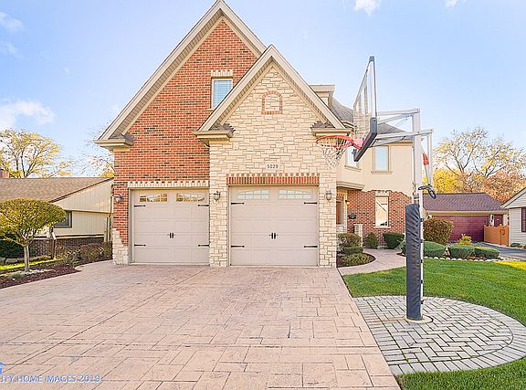 2nd image of 5029 W Oak Center Dr