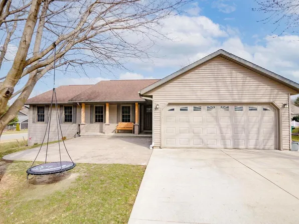 3131 Arthur Drive, Edgerton, WI 53534