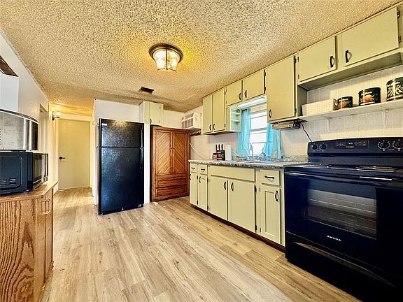 5th image of 9900 N 2406th Rd