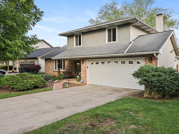 2nd image of 992 Conestoga Dr