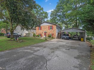 320 Cambridge Rd, Pasadena, MD 21122