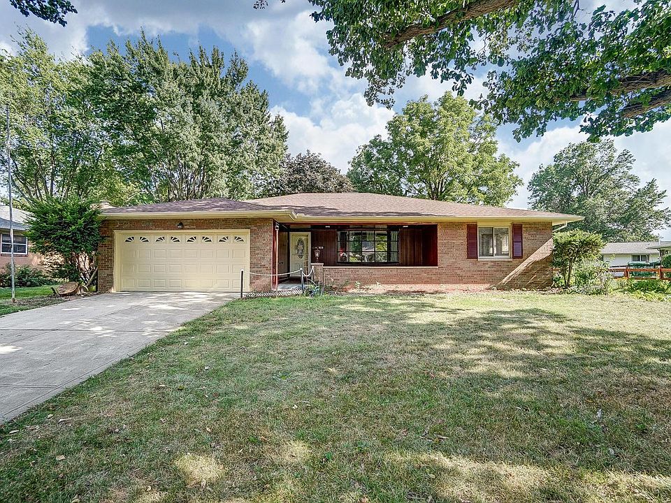1st image of 819 Meadowview Dr