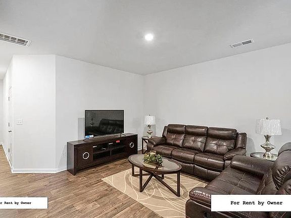 2nd image of 6105 Guildford Hill Ln