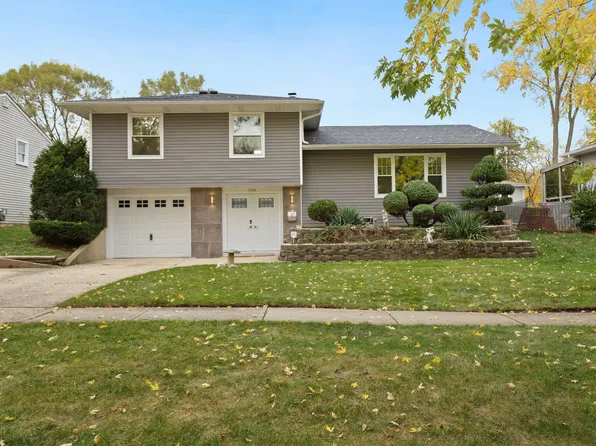 1684 Laurel Ave, Hanover Park, IL 60133