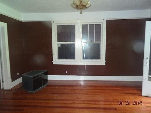 5th image of 111 Kosher Dr