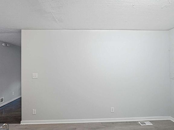 4th image of 4485 Sims Rd