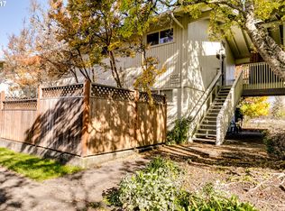 1559 Garfield Pl, Eugene, OR 97402