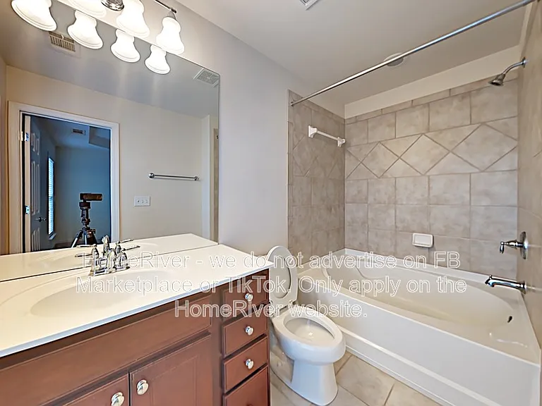 2329 Limehurst Dr NE — Photo 15