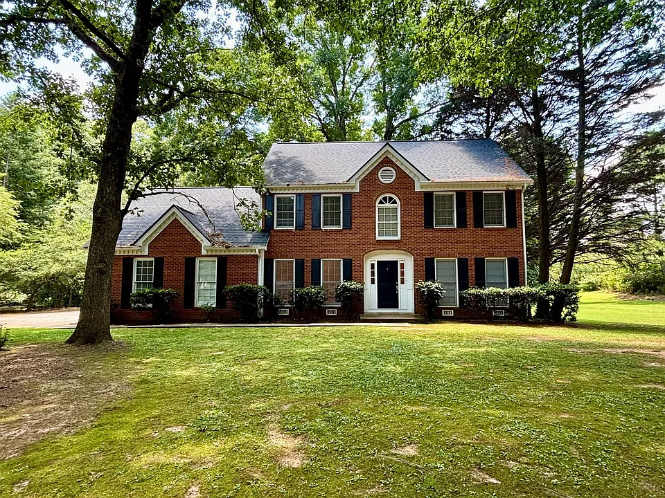 4160 Creekwood Dr