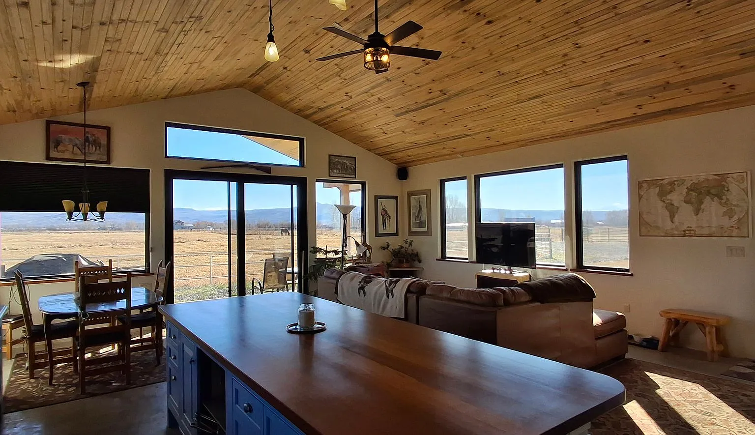 Winter Rental - December 1 through the middle of May — Photo 3