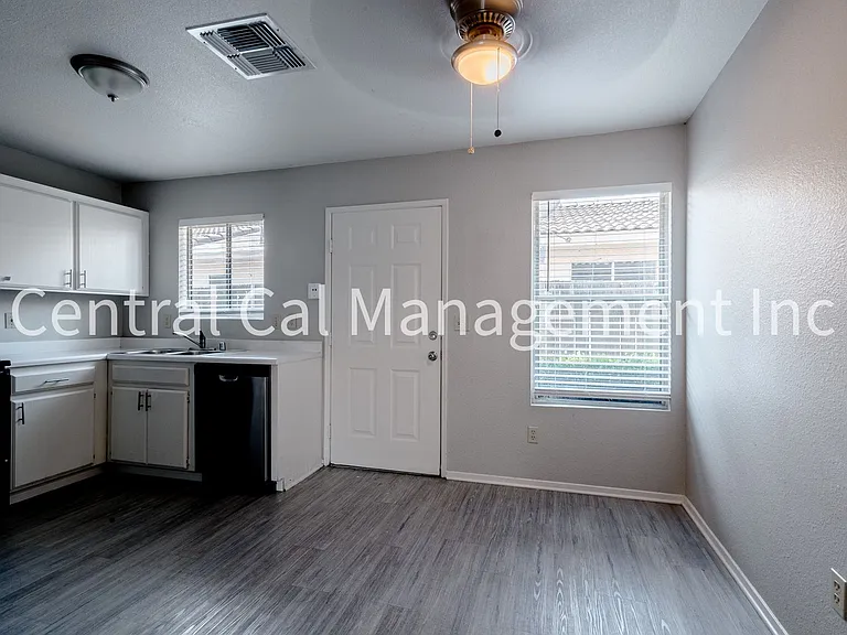 3118 Brookside Dr — Photo 19