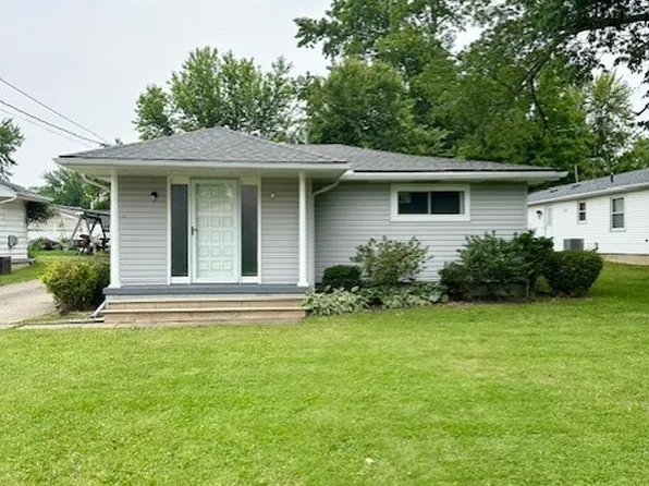 362 E 47th St, Lorain, OH 44052