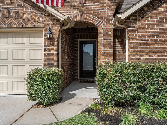 2nd image of 5210 Adria Hills Cir