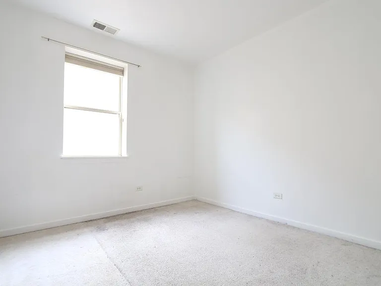 1029 S Lytle St #3 — Photo 9
