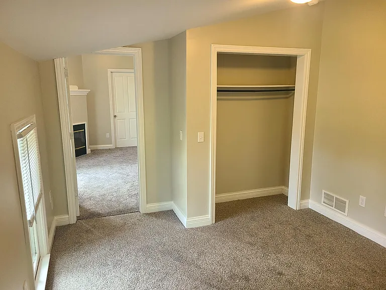 436 W Walnut St #2 — Photo 19
