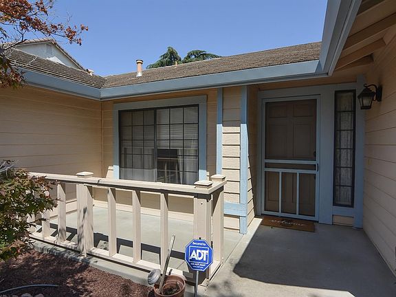 2nd image of 2313 McAllister Ln