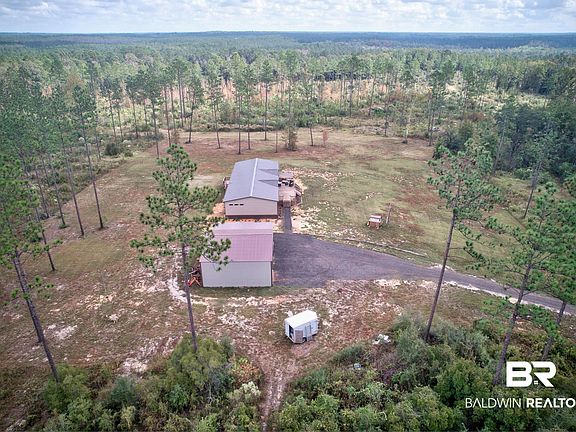 4th image of 22063 Smith Rd