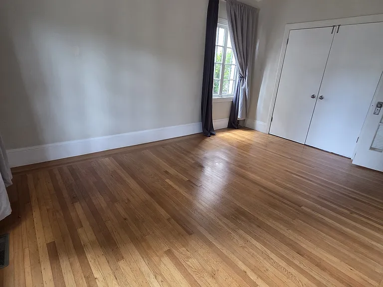 2720 College Ave #2 — Photo 20