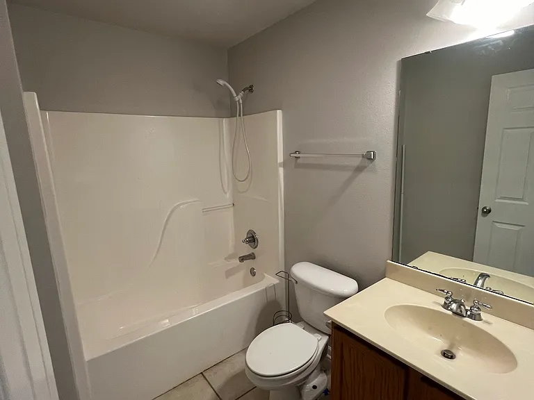 1900 Carrollwood Dr #3 — Photo 48