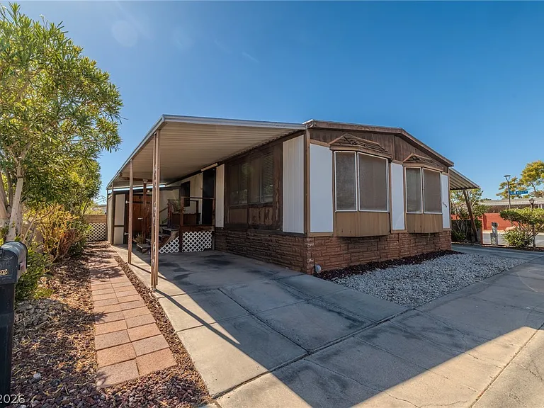 3599 Fort McHenry Dr — Photo 1