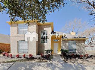 2809 Baze Rd, Euless, TX 76039