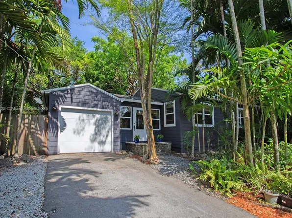 7521 SW 64th Ct, South Miami, FL 33143