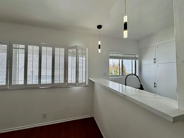 337 S Elm Dr #4 — Photo 10