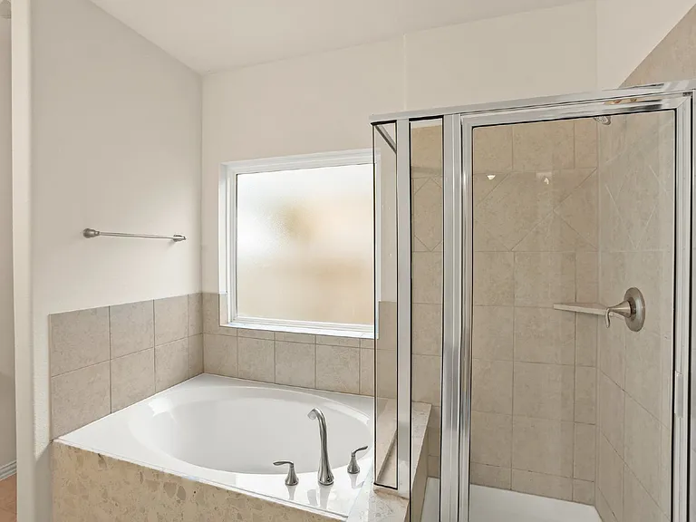 10921 Cathedral Peak Dr — Photo 13