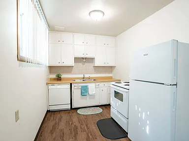 21B Floor Plan (Renovated) - 08