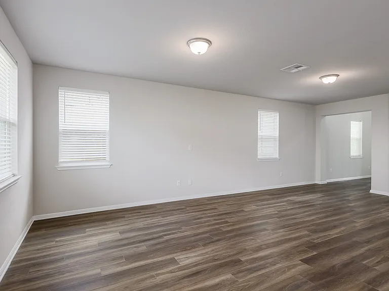 10702 Sentinel Dr — Photo 11