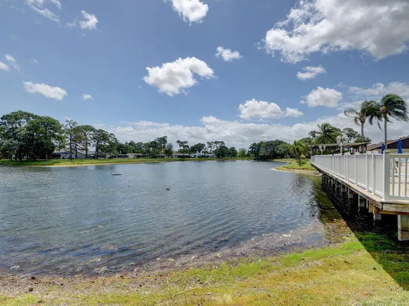 338 Pine Ridge Circle #B-1, Greenacres, FL 33463
