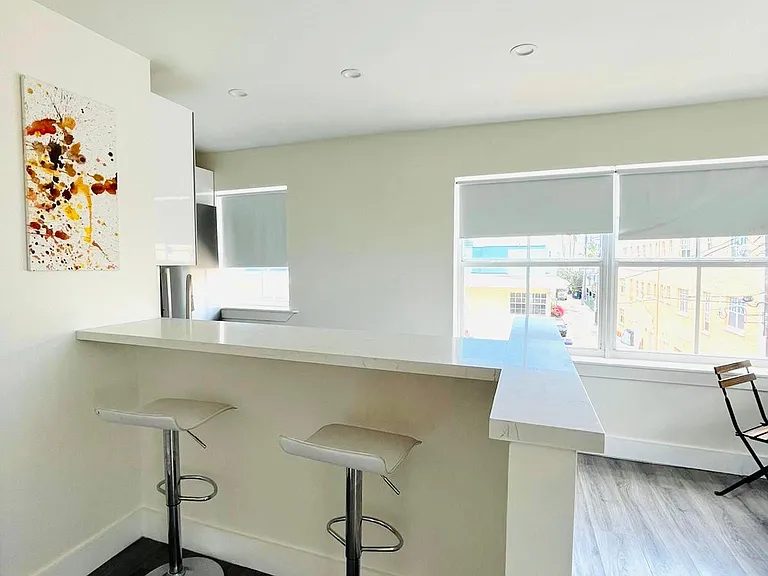 1308 Drexel Ave #305 — Photo 3