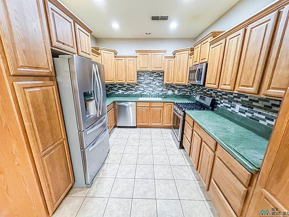 5th image of 4230 Hermosa St