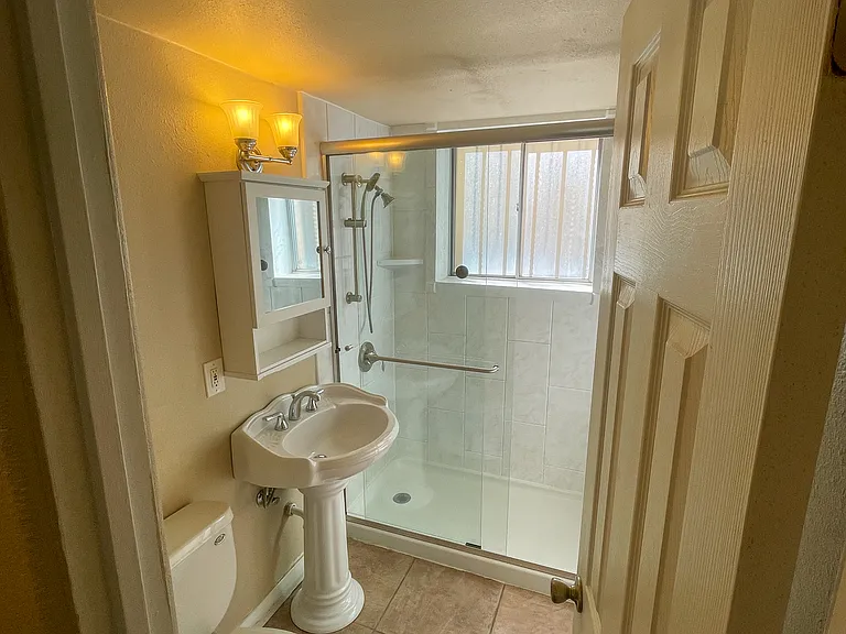 1260 N Humboldt St #4 — Photo 10
