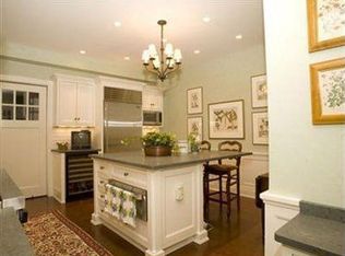 13705 Shaker Blvd APT 3A, Cleveland, OH 44120