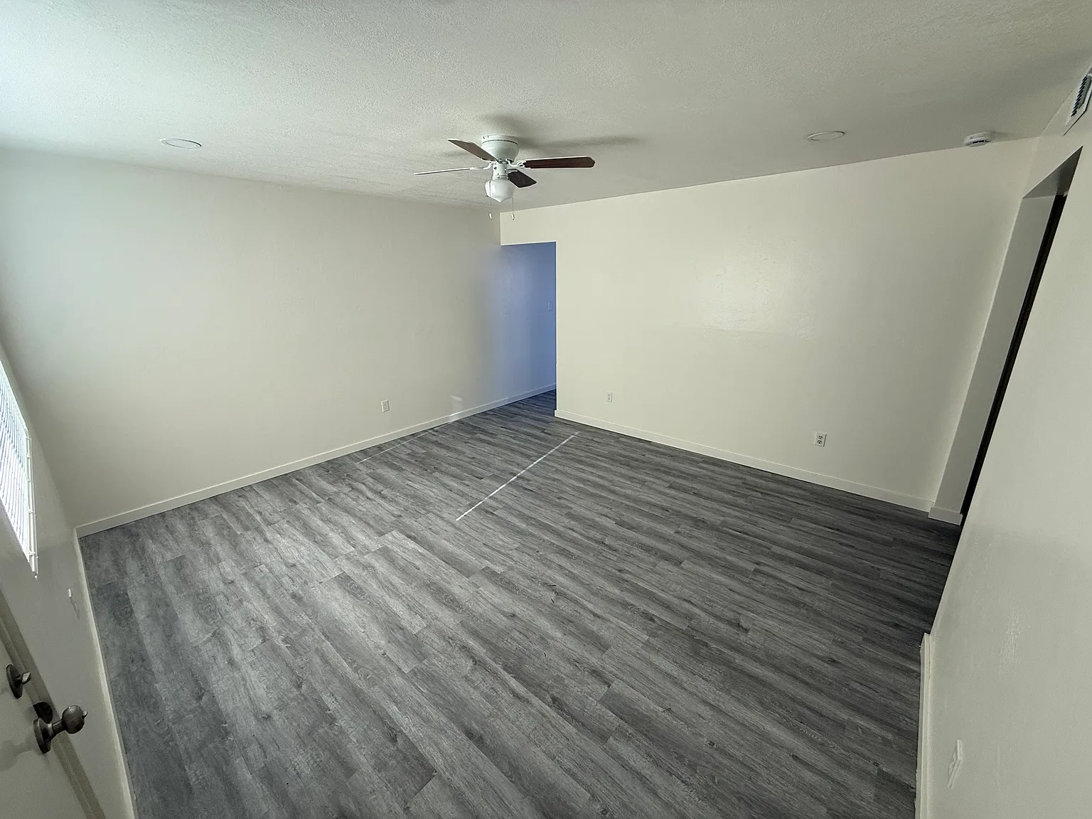 2 bed, $1,290 — Photo 2