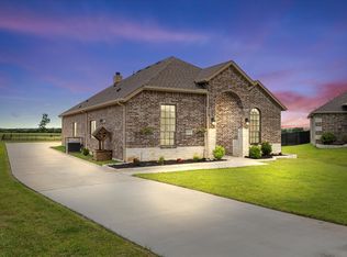 2085 Rolling Meadow Ln, Nevada, TX 75173