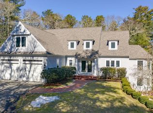 113 The Paddock Cir, Mashpee, MA 02649